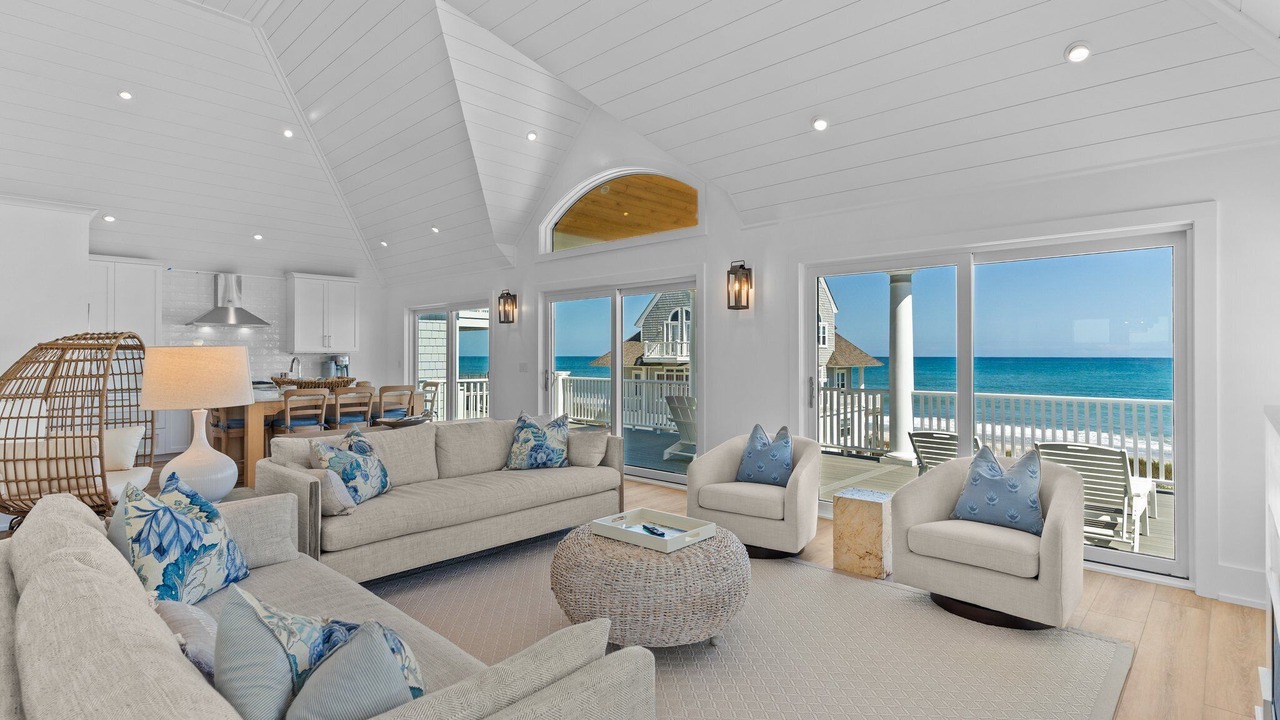 Photo of Livingroom in North Topsail Beach