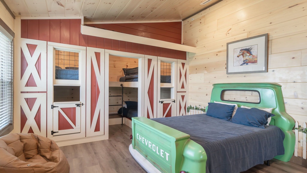 Photo of Bedroom in Sevierville
