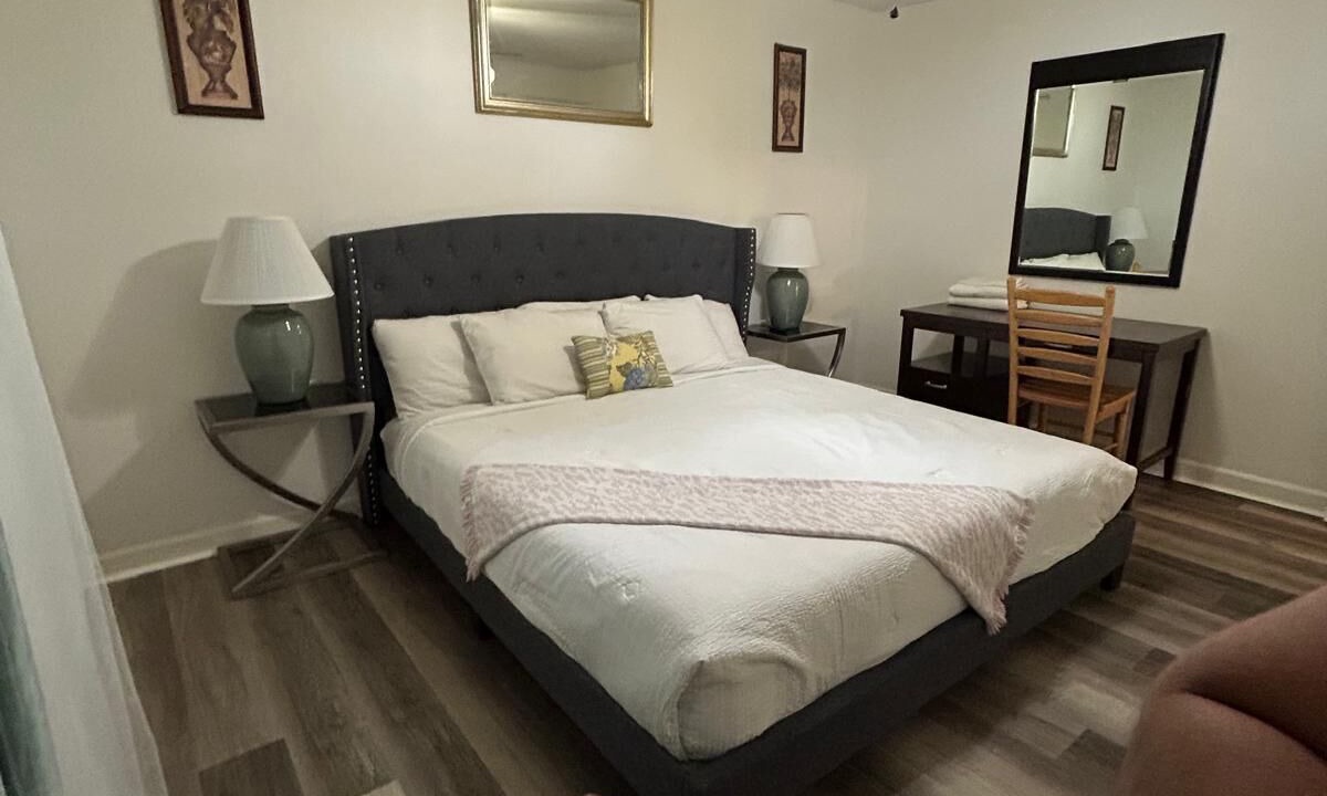 Photo of Bedroom in East Memphis