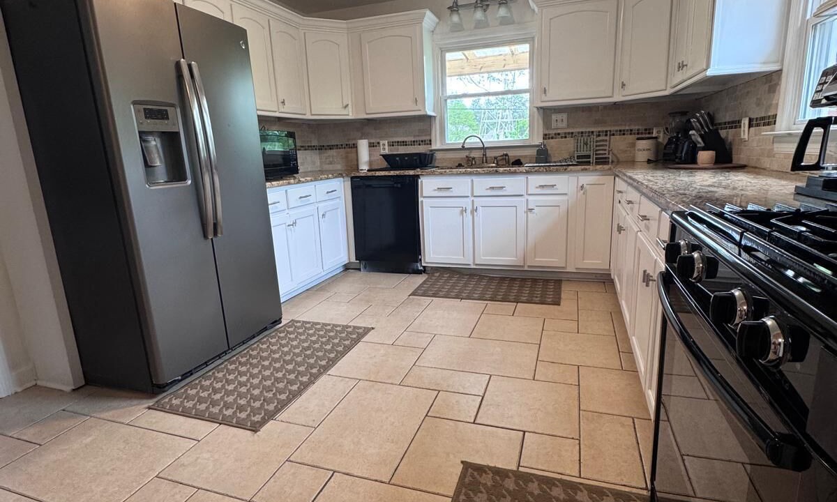 Photo of Kitchen in East Memphis