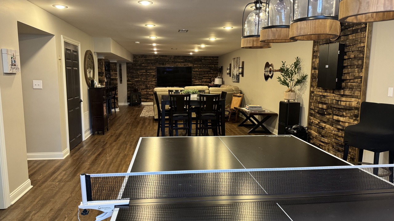 Photo of Bedroom in Lake Forest