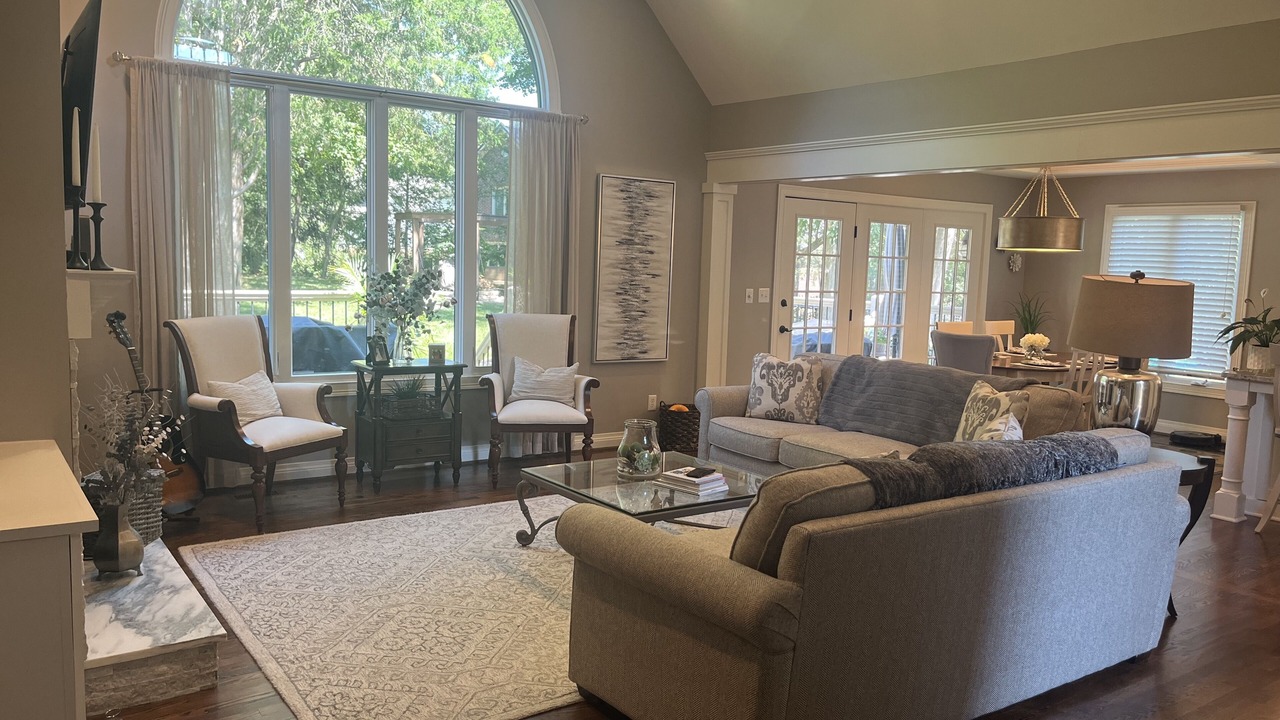 Photo of Livingroom in Lake Forest