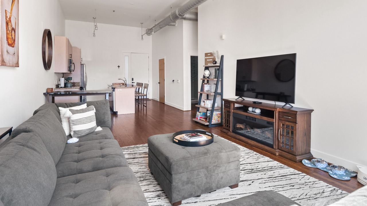 Photo of Livingroom in East Market District