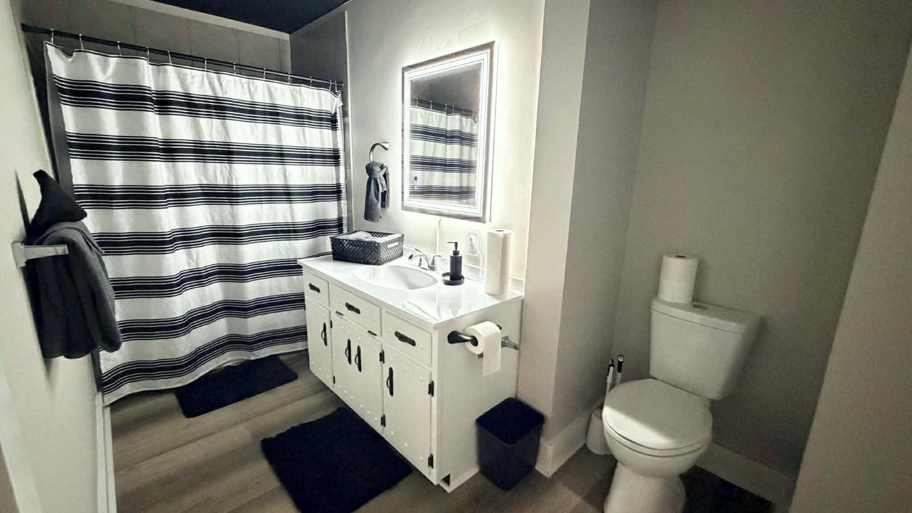 Photo of Bathroom in Shepherdsville