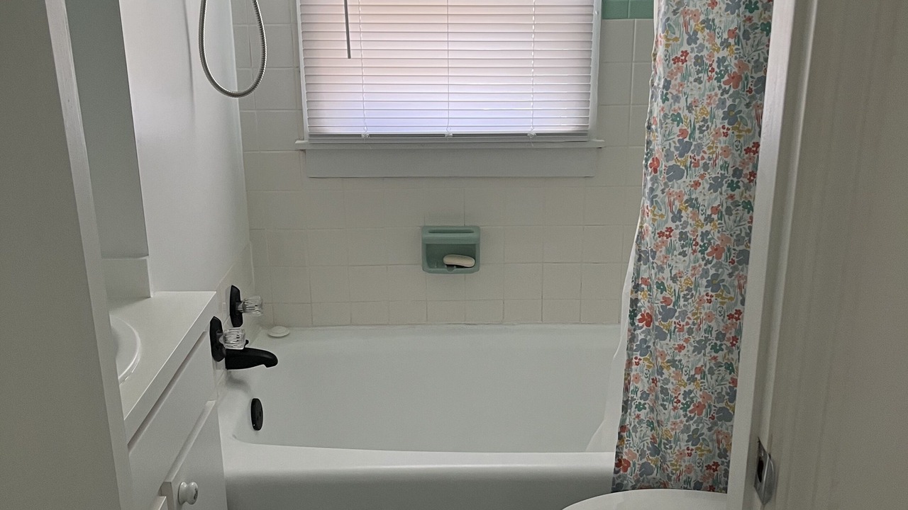 Photo of Bathroom in Dickson