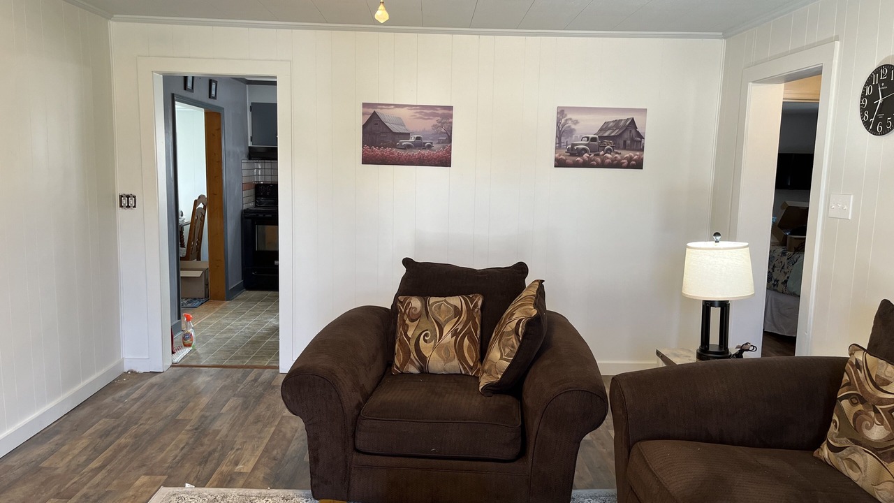 Photo of Livingroom in Dickson