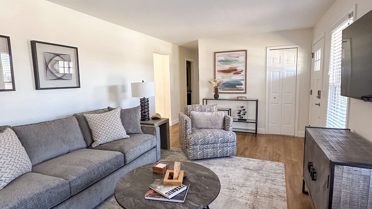 Photo of Livingroom in Radcliff