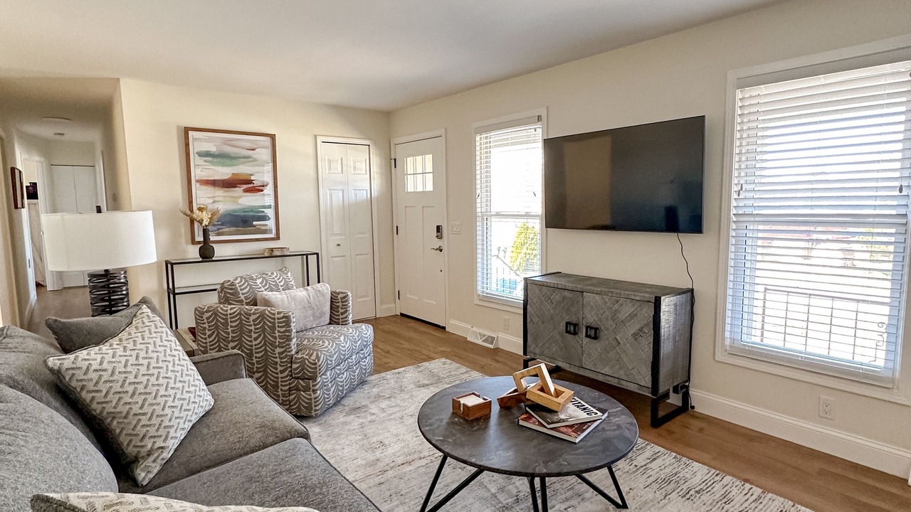 Photo of Livingroom in Radcliff