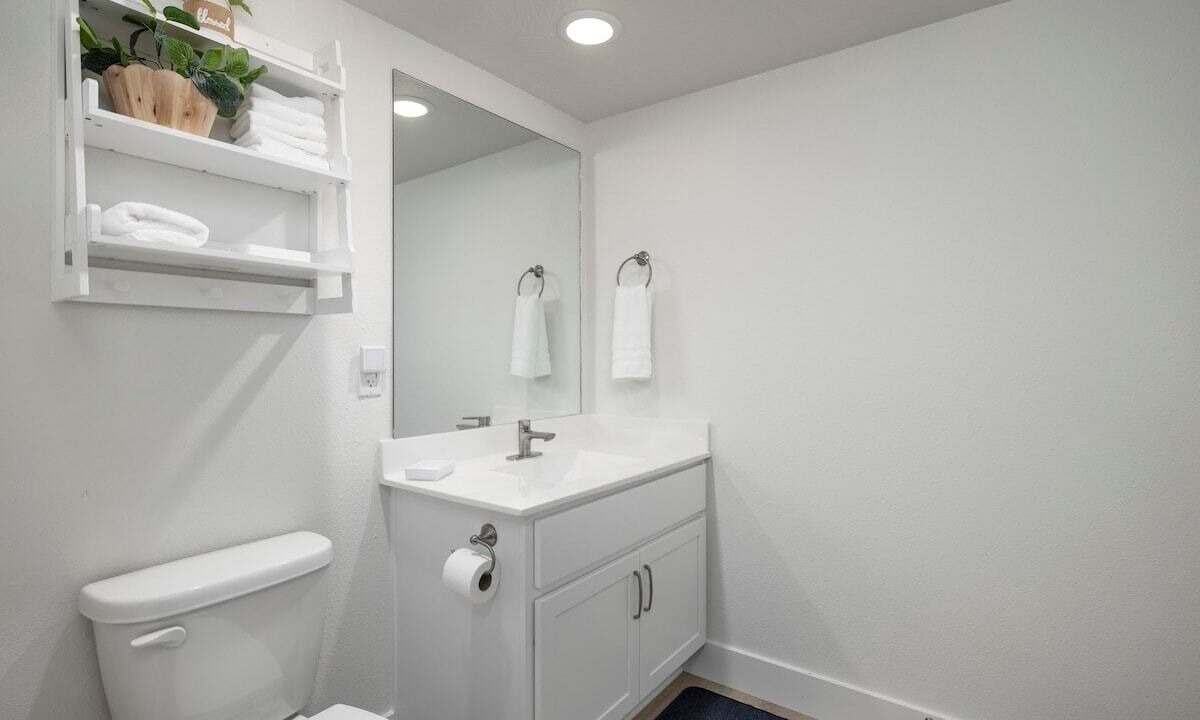 Photo of Bathroom in Downtown Branson