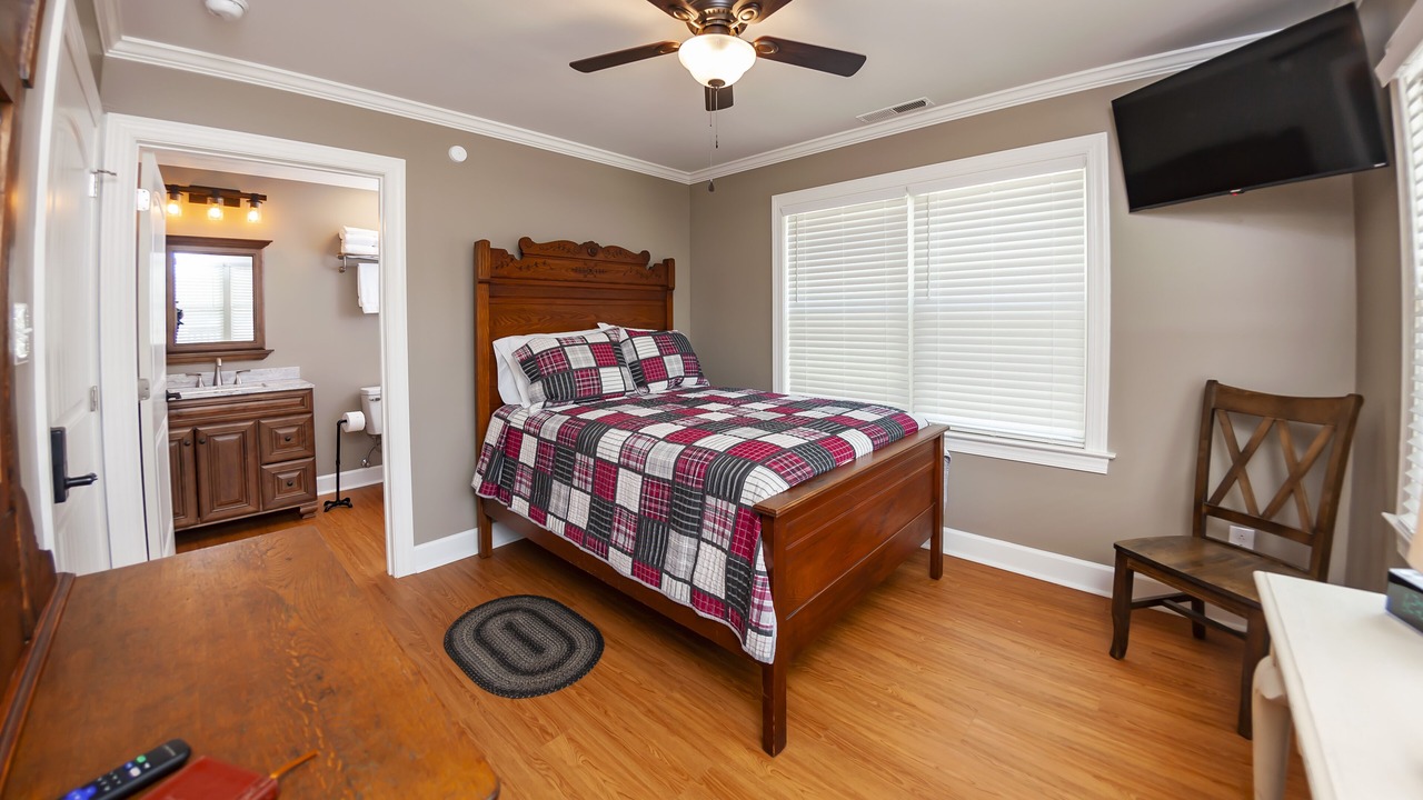 Photo of Bedroom in Oriental