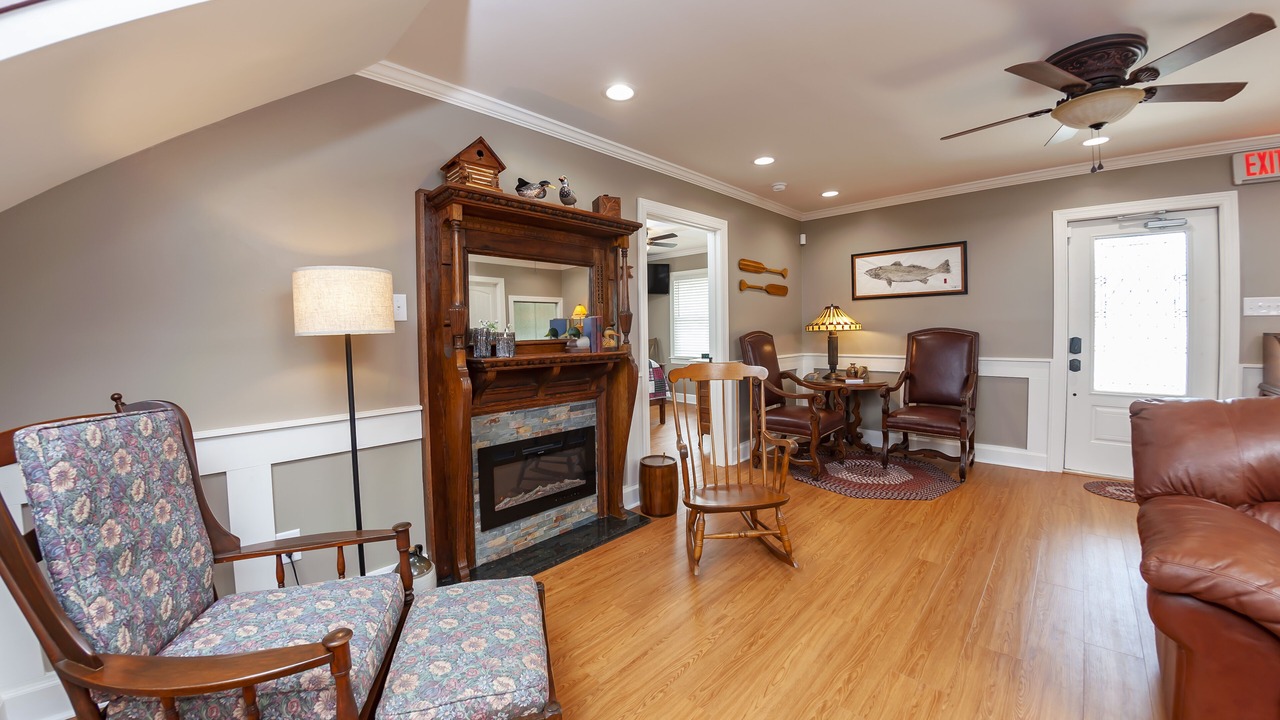 Photo of Livingroom in Oriental
