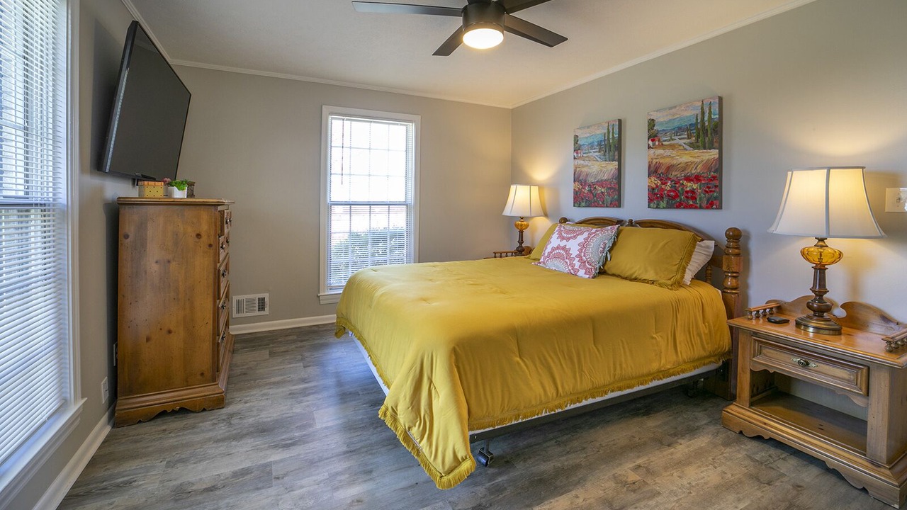 Photo of Bedroom in Buechel