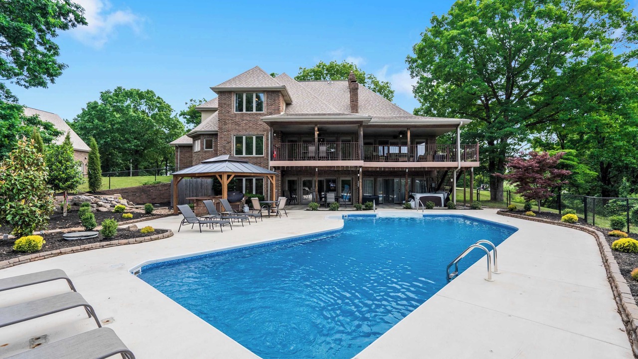 Photo of Outdoor in Branson West