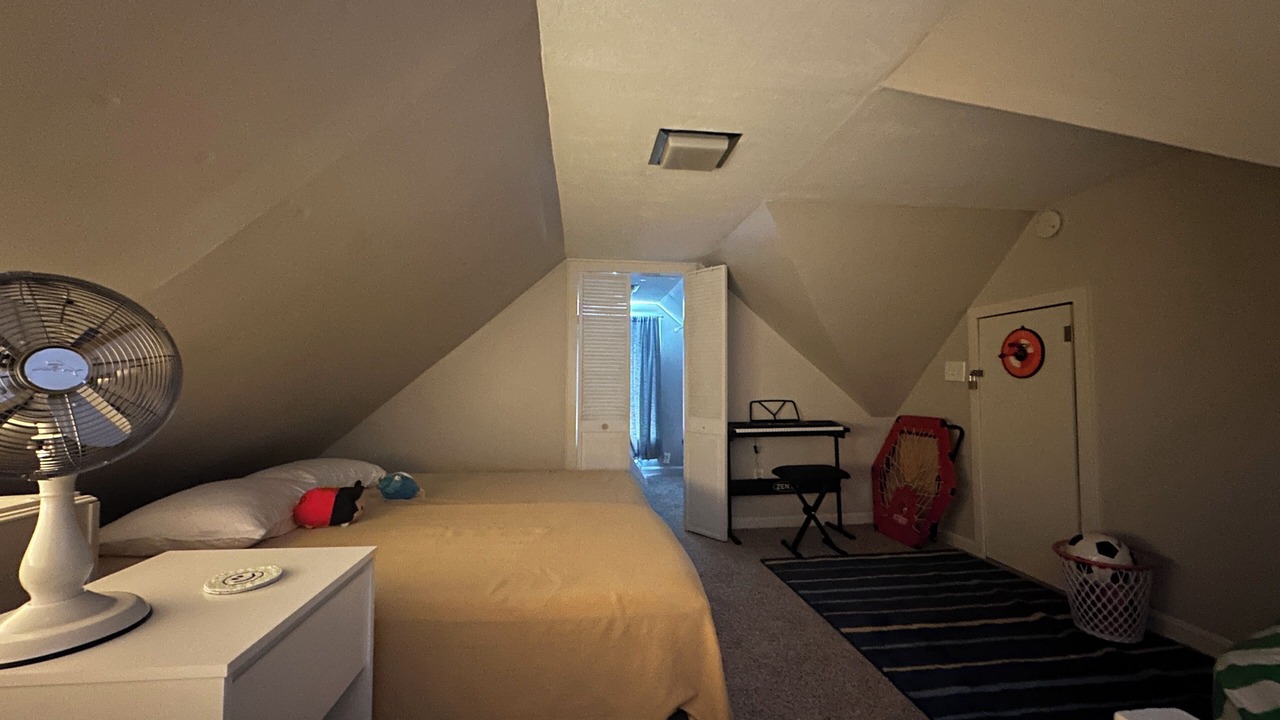 Photo of Bedroom in Crescent Hill