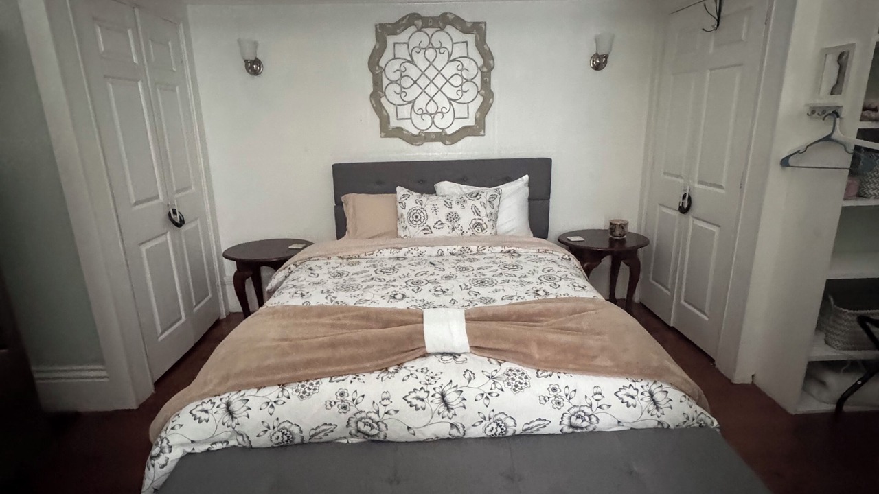 Photo of Bedroom in Crescent Hill