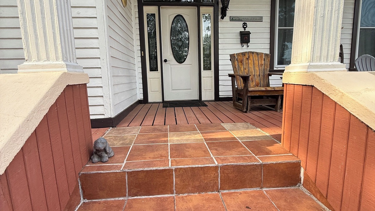 Photo of Outdoor in Hardy