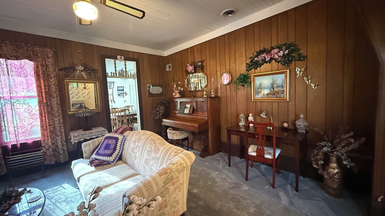 Photo of Livingroom in Hardy