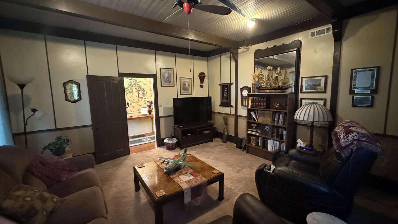 Photo of Livingroom in Hardy