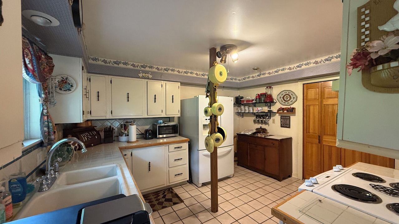 Photo of Kitchen in Hardy