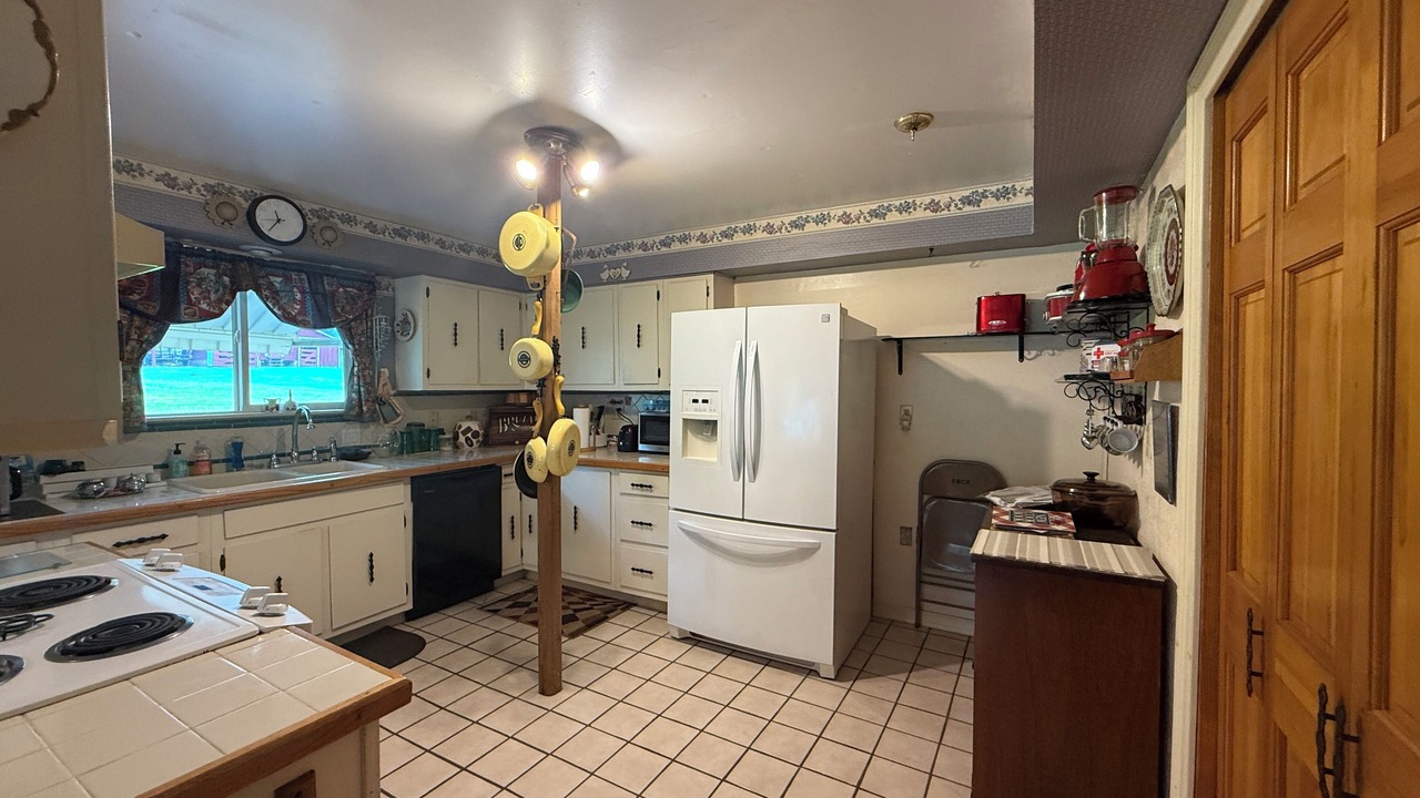 Photo of Kitchen in Hardy