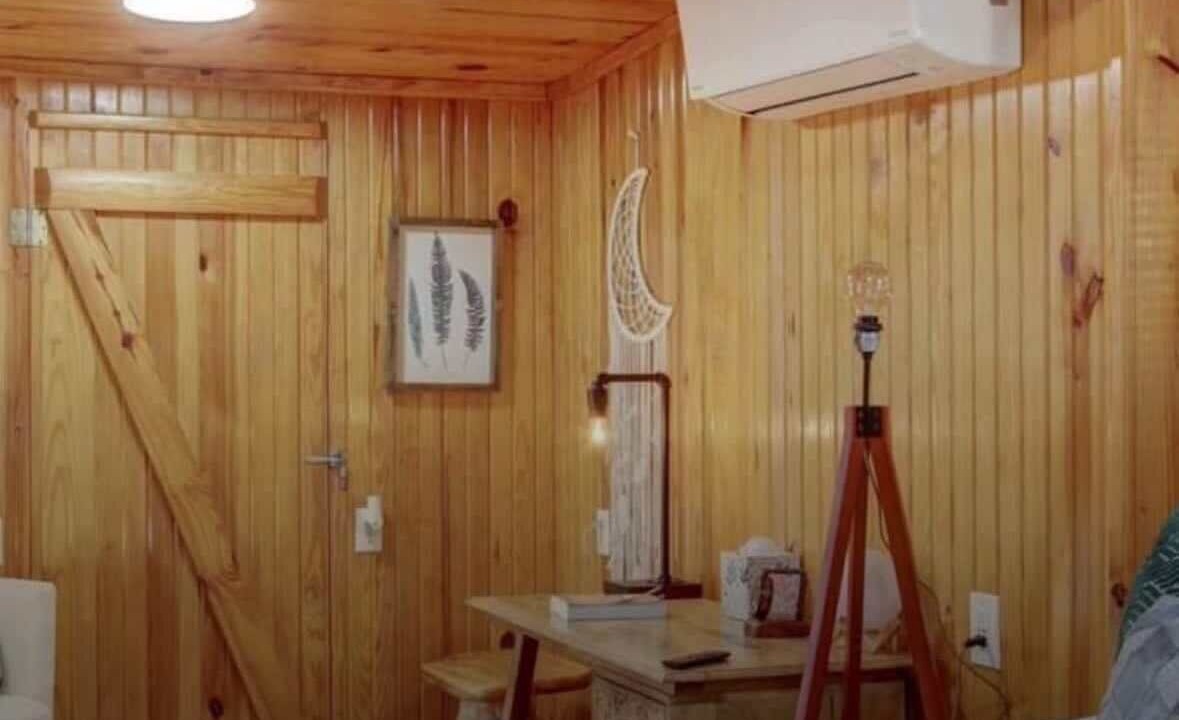Photo of Bedroom in Mount Ida