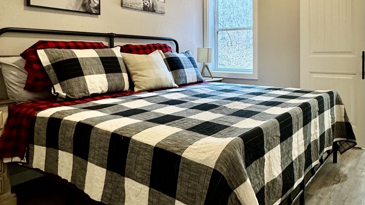 Photo of Bedroom in Mena