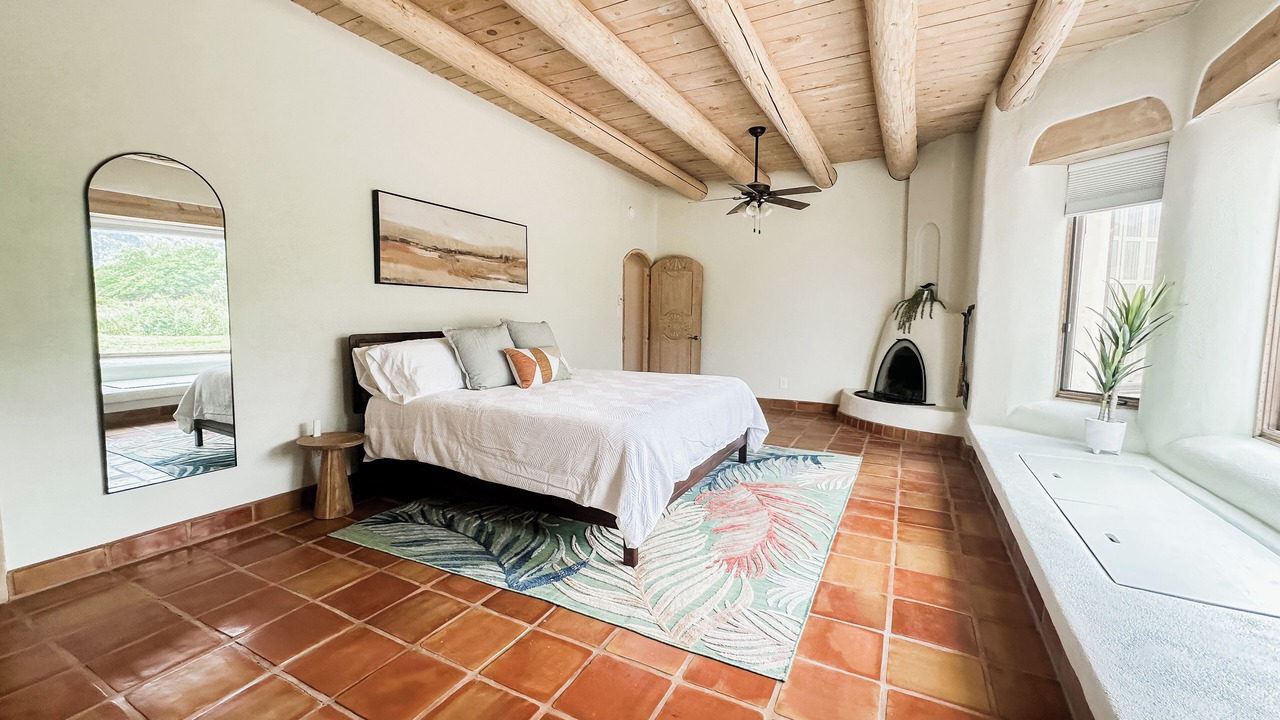Photo of Bedroom in Arroyo Seco