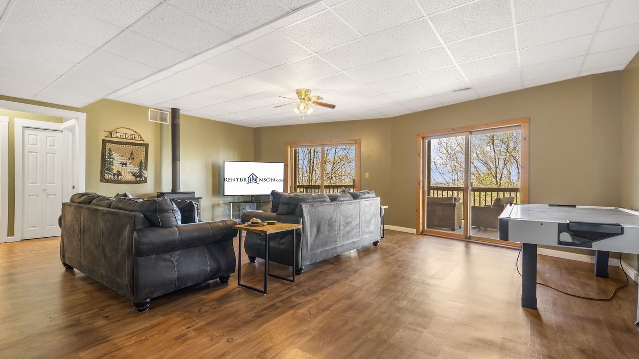 Photo of Livingroom in Ridgedale