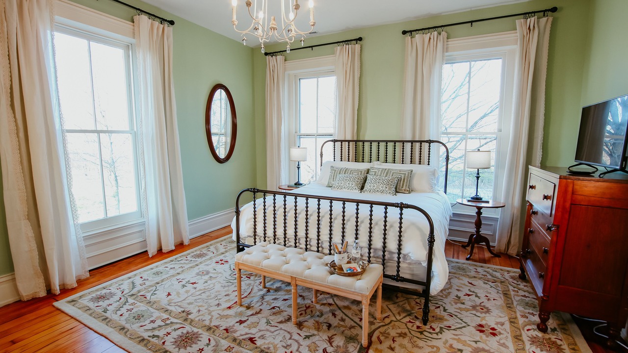 Photo of Bedroom in Shelbyville