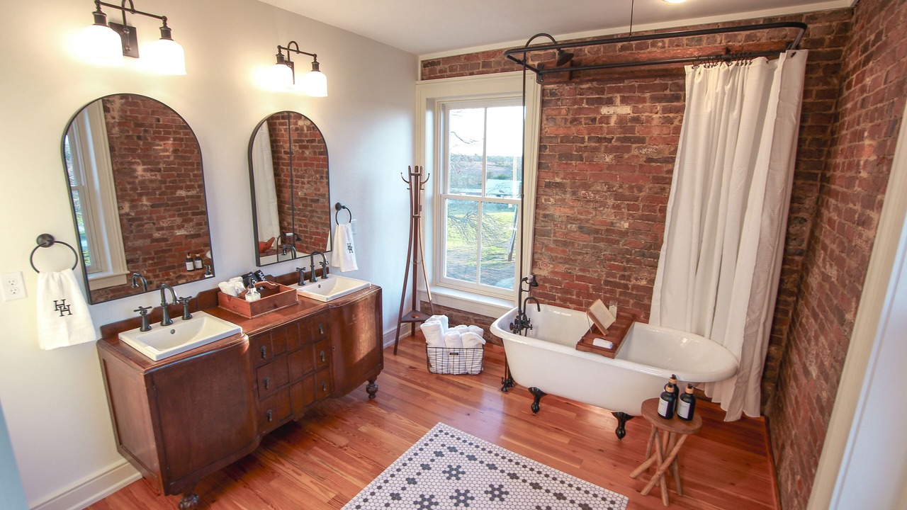 Photo of Bathroom in Shelbyville