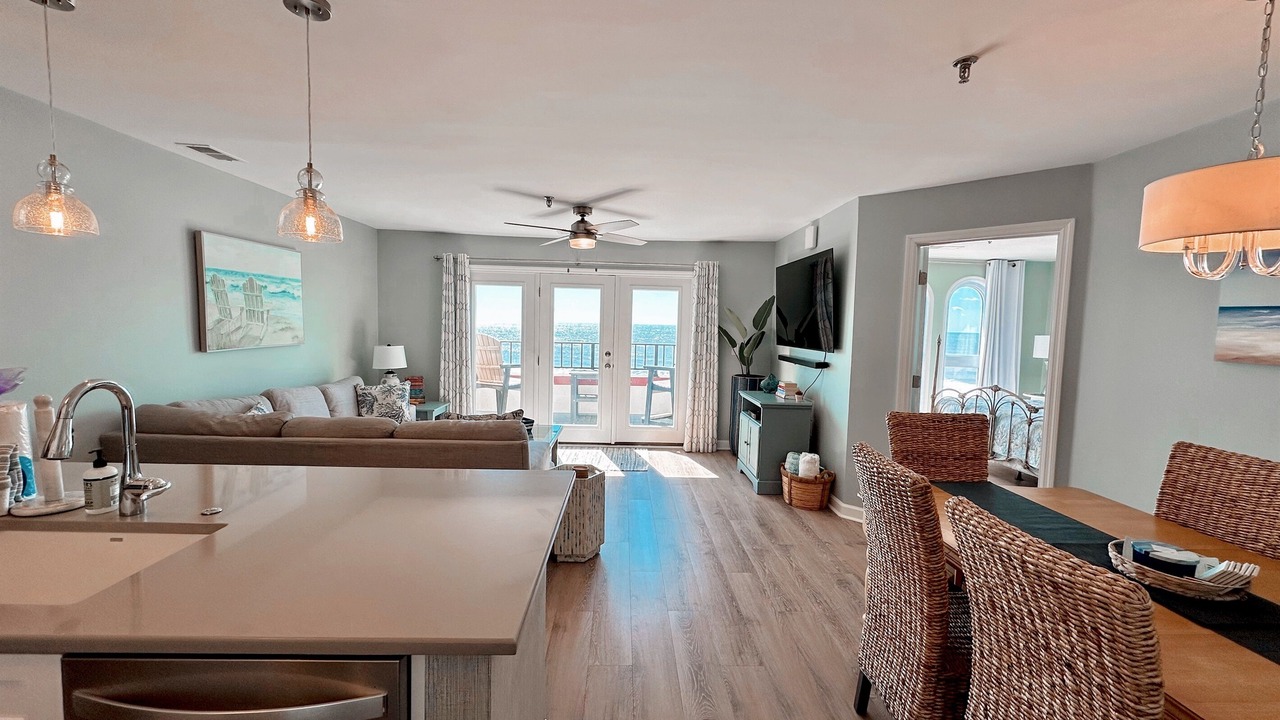 Photo of Livingroom in North Topsail Beach