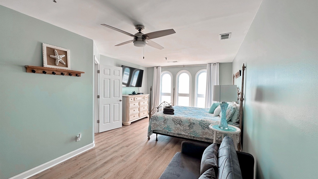 Photo of Bedroom in North Topsail Beach