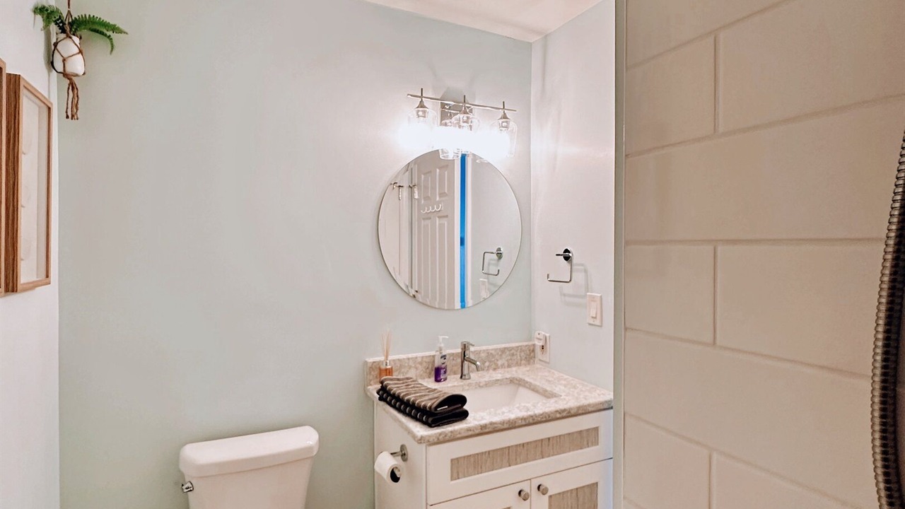 Photo of Bathroom in North Topsail Beach