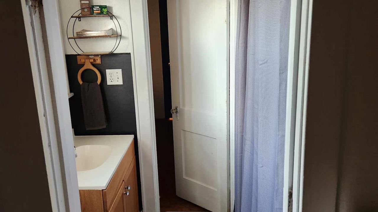 Photo of Bathroom in Ames
