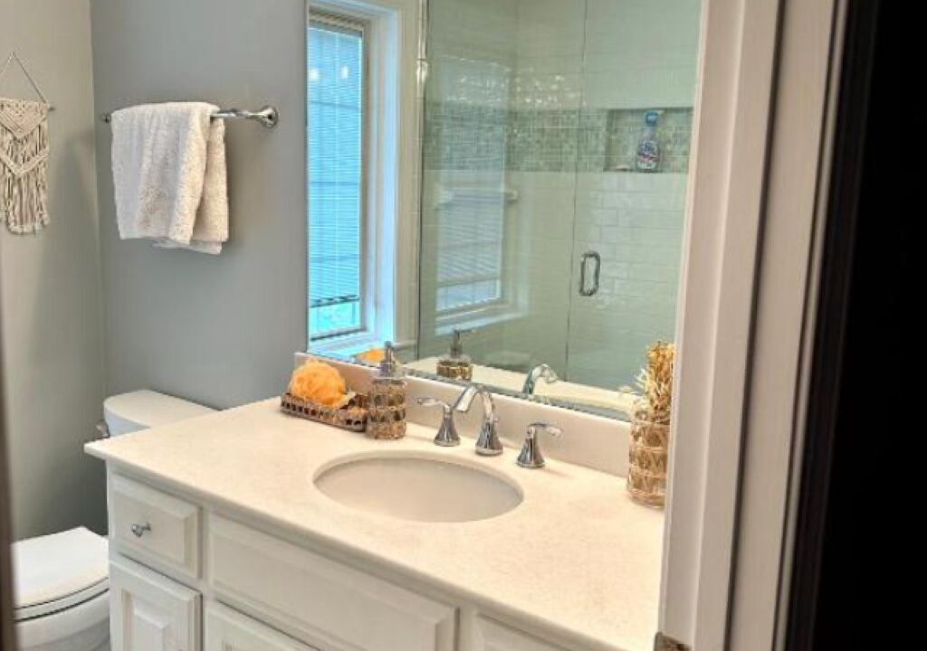 Photo of Bathroom in Buechel
