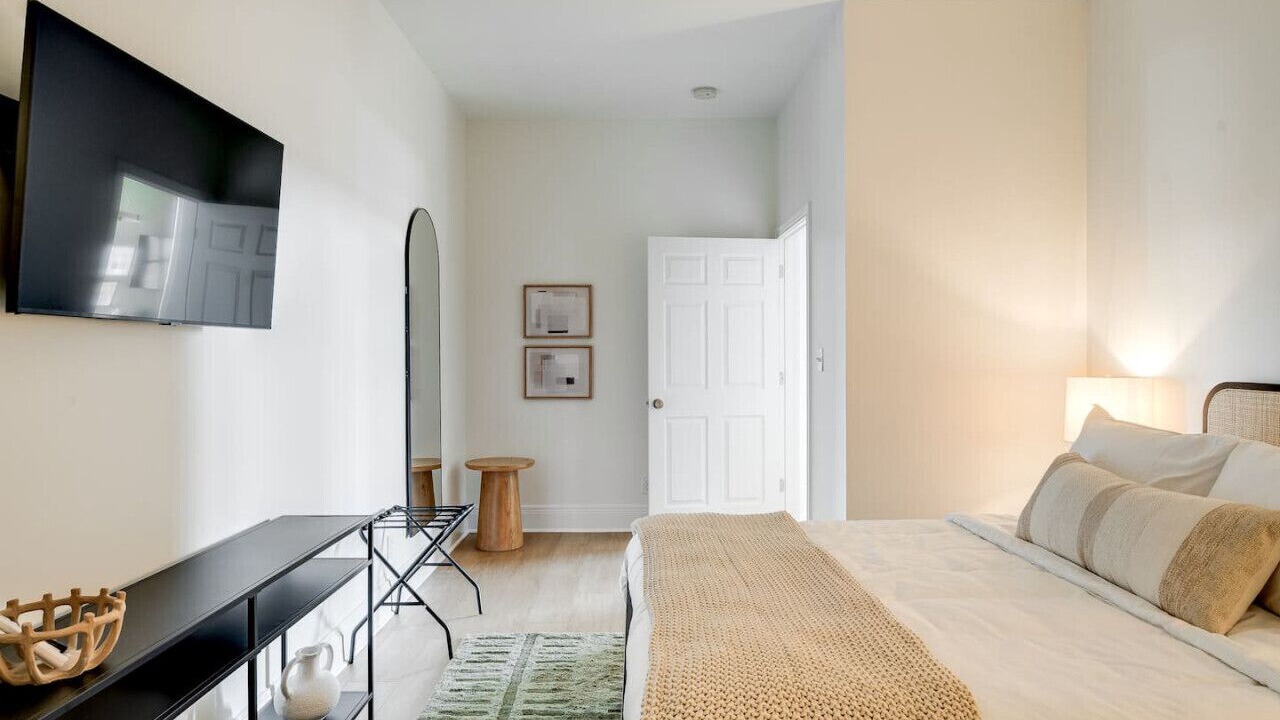 Photo of Bedroom in Downtown Louisville