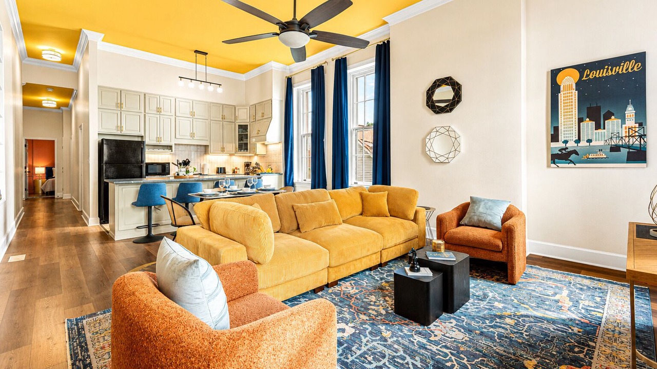 Photo of Livingroom in Jeffersonville