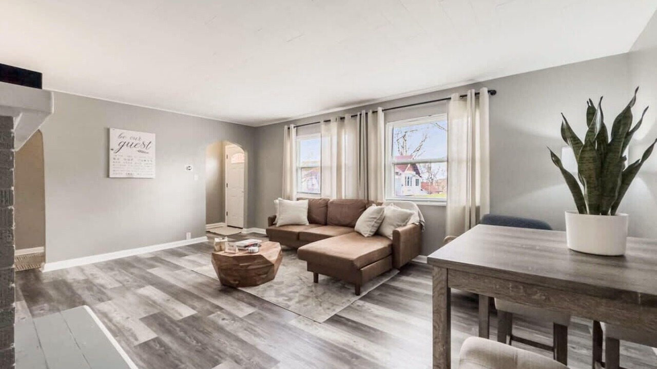 Photo of Bedroom in Highland Heights