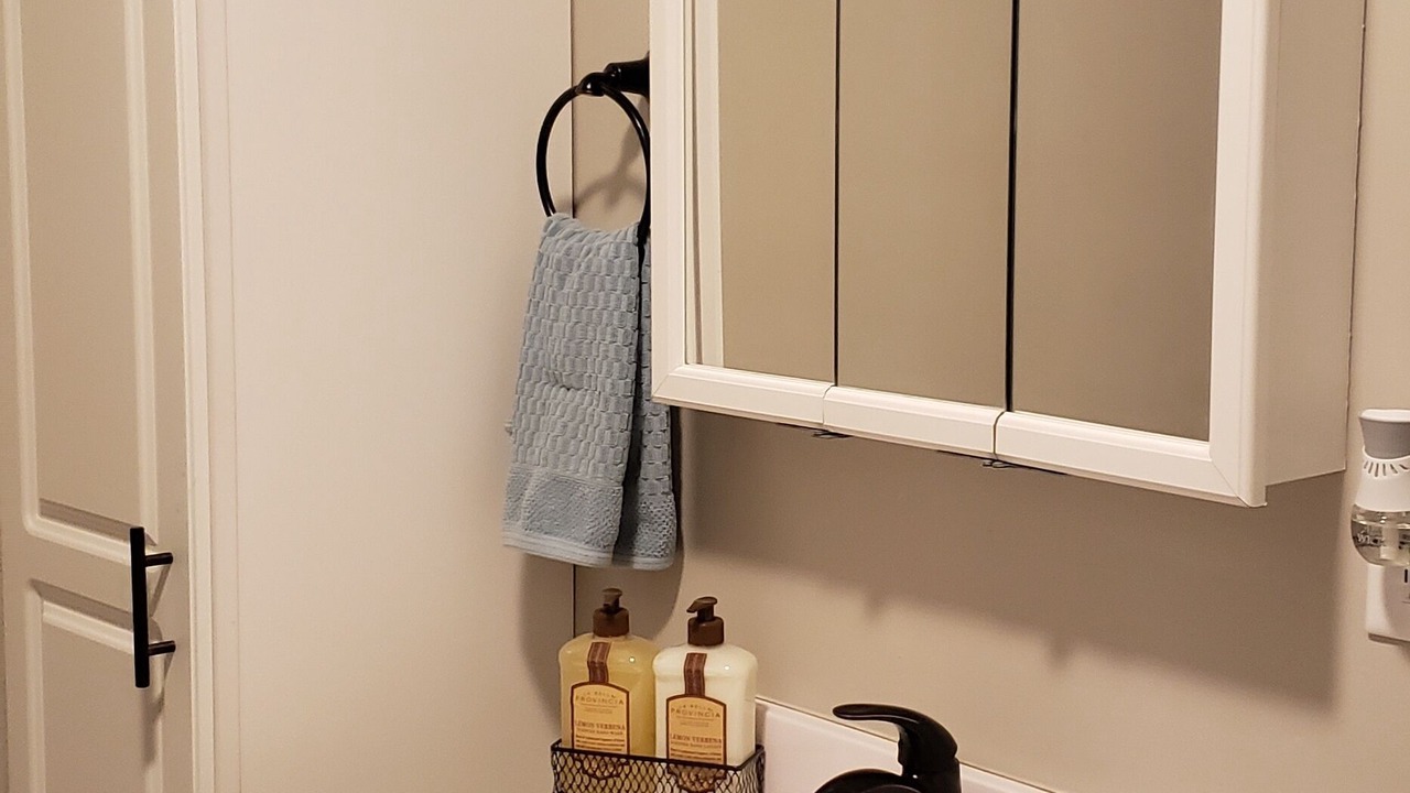 Photo of Bathroom in Grand Island