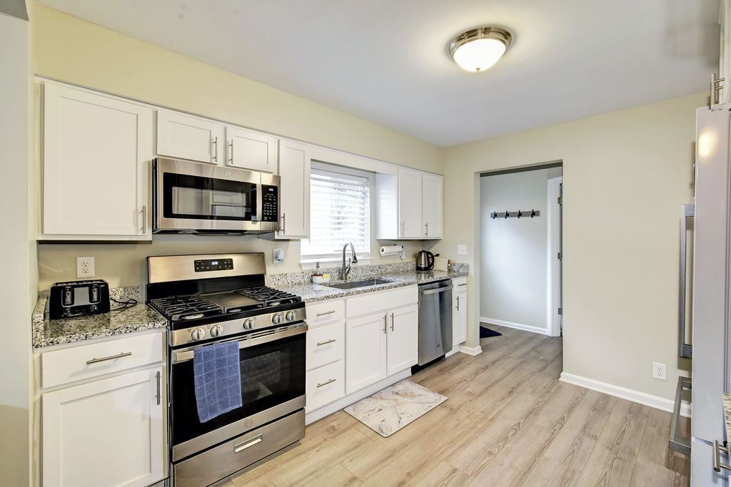 Photo of Kitchen in West Buechel