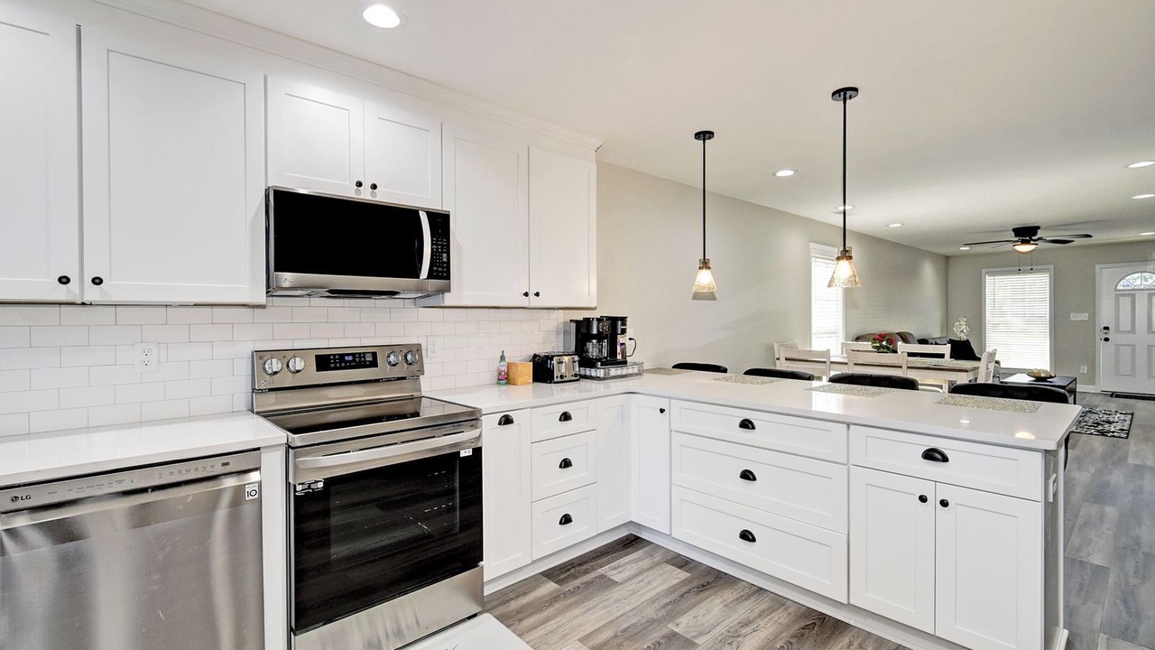 Photo of Kitchen in West Buechel