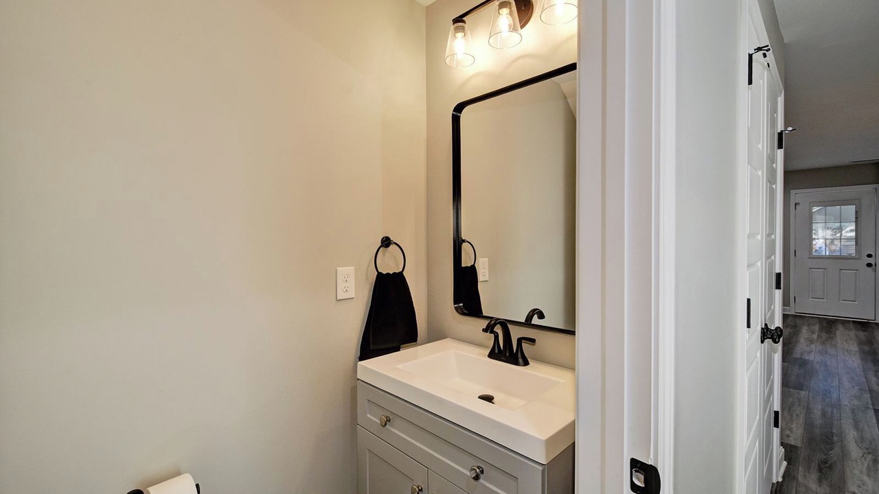 Photo of Bathroom in West Buechel