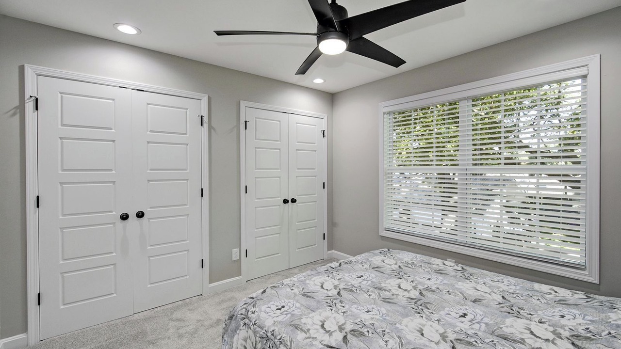 Photo of Bedroom in West Buechel