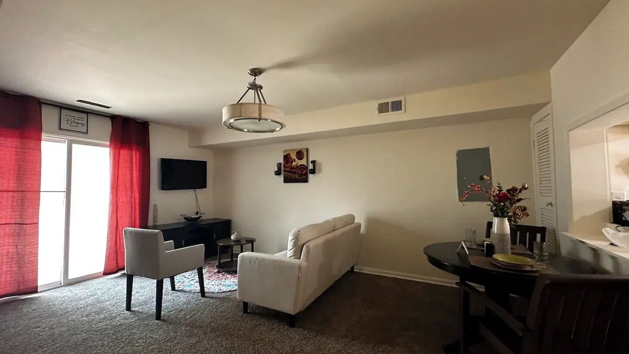 Photo of Livingroom in Memphis