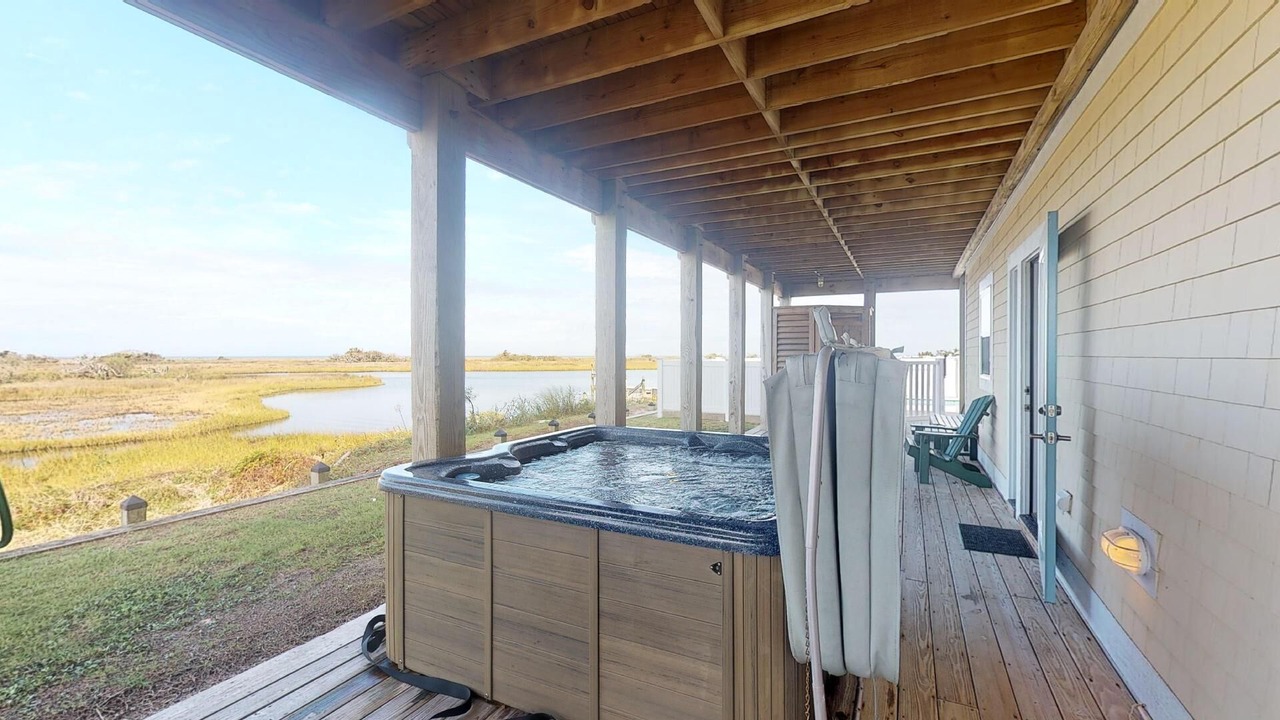 Photo of Patio Balcony in Hatteras