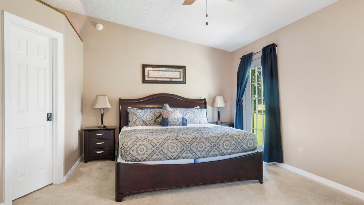 Photo of Bedroom in Branson