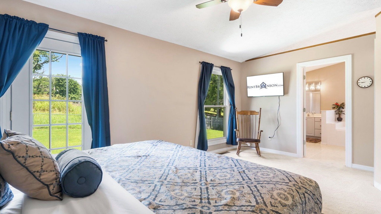 Photo of Bedroom in Branson
