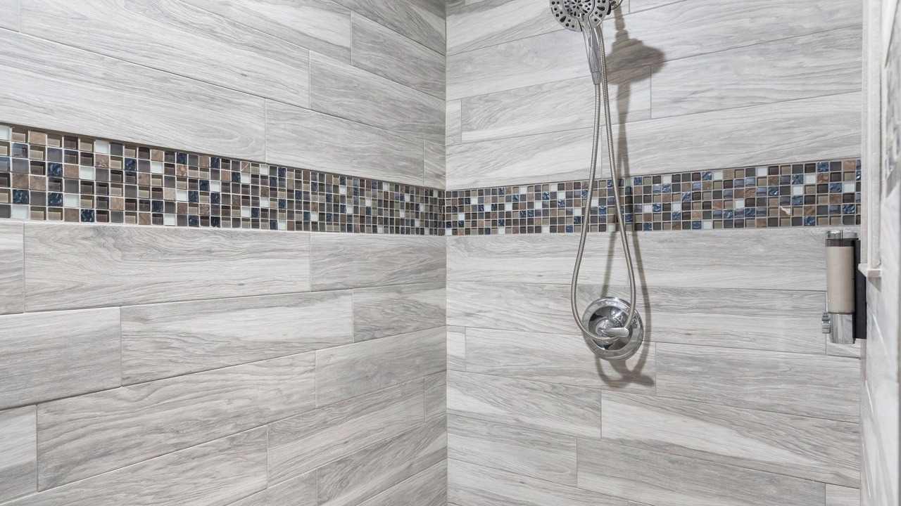 Photo of Bathroom in Kimberling City
