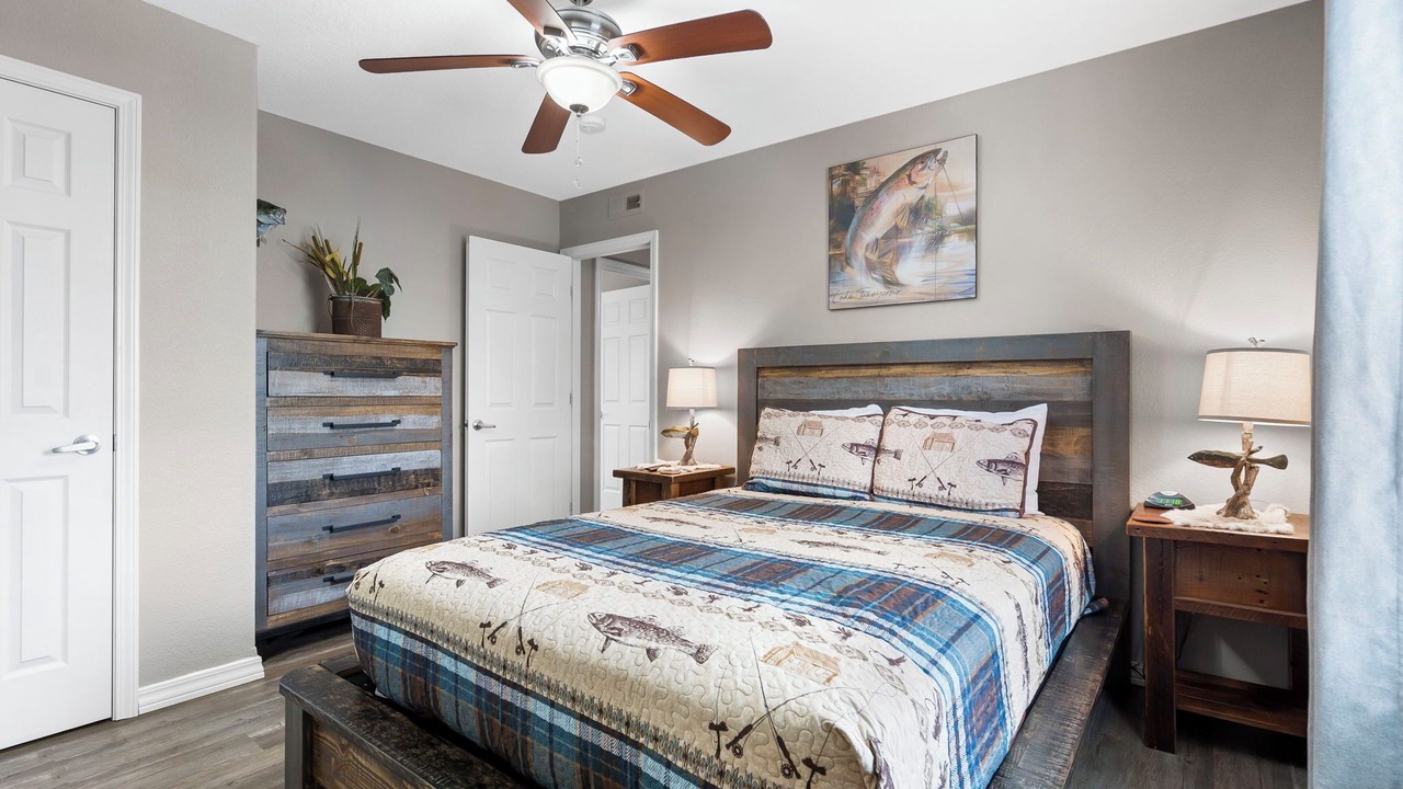 Photo of Bedroom in Kimberling City