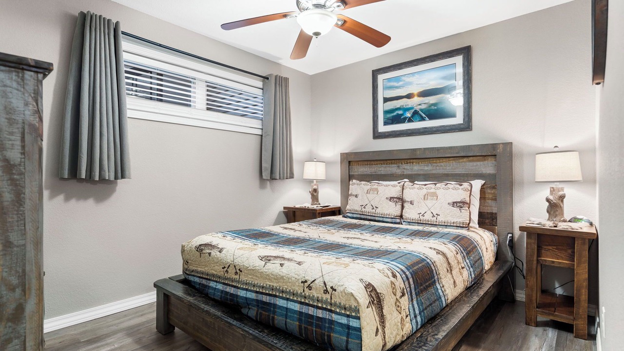 Photo of Bedroom in Kimberling City